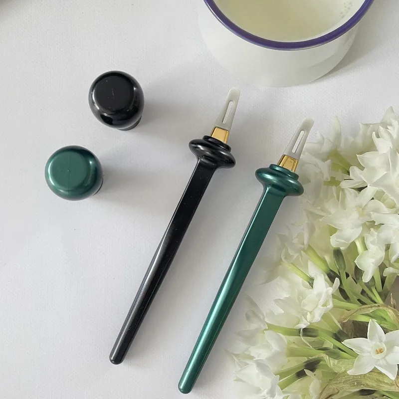 Draagbare Eyeliner Gids Gereedschap Gemakkelijk No-Skip Eyeliner Gel Herbruikbare Siliconen Ogen Make Up Borstel voor Schudden Handen Eyeliner Schoonheid