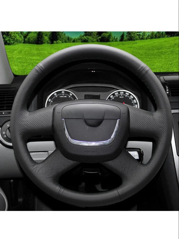 Pokrowiec na kierownicę ze sztucznej skóry w kolorze czarnym do Skody Octavia Superb 2012 Yeti 2009-2013 Fabia Skoda Octavia a5 2012 2013 — zdjęcie 2