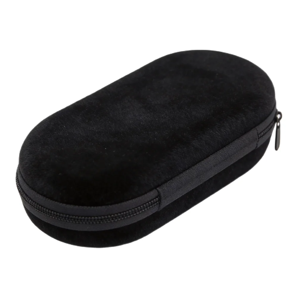 Car tire polishing sponge brush with lightweight non slip handle for easy use in tire cleaning and wax application
