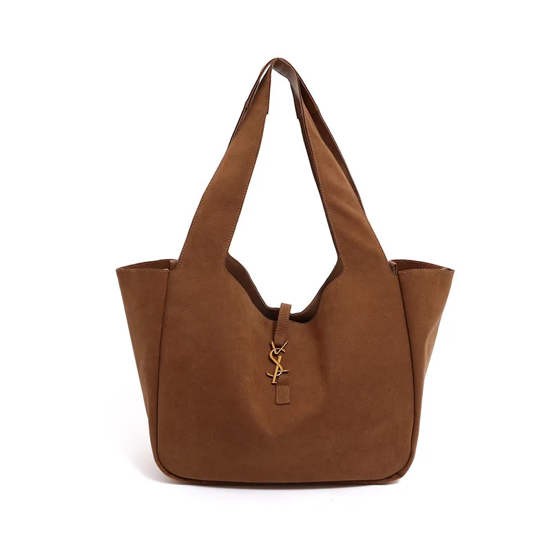 กระเป๋าโท้ทลำลองสำหรับเดินทางประจำวัน รุ่น 2025 SS แบบอเนกประสงค์ ใช้ได้ทั้งแบบถือหูหิ้วและสะพายไหล่สำหรับผู้หญิง เหมาะสำหรับใช้ได้ทั้งกลางวันและกลางคืน