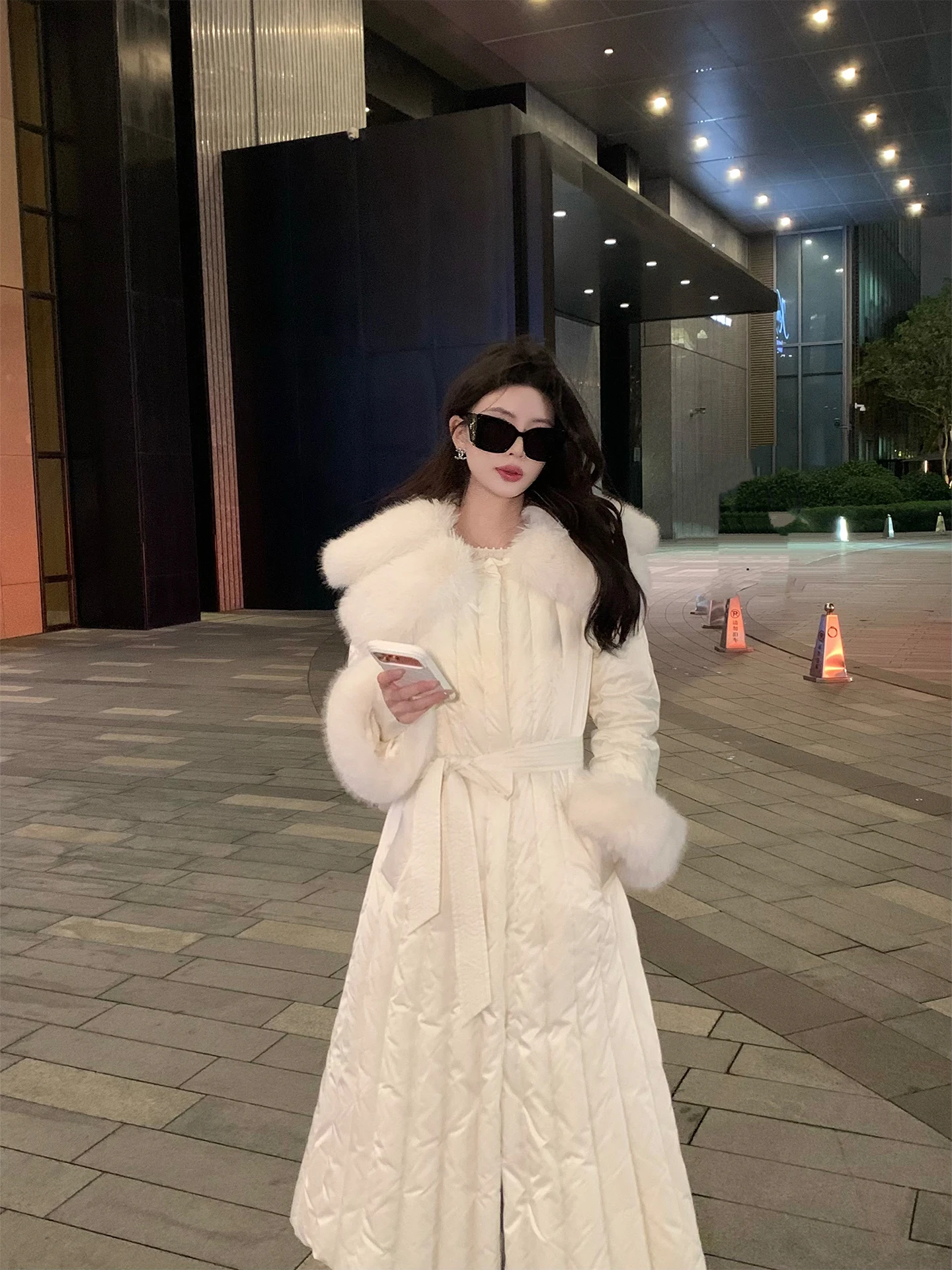 

Зимнее длинное пуховое пальто Kun для женщин с регулируемой талией, новый дизайн, наполнитель из полиэфирного волокна и белого утиного пуха