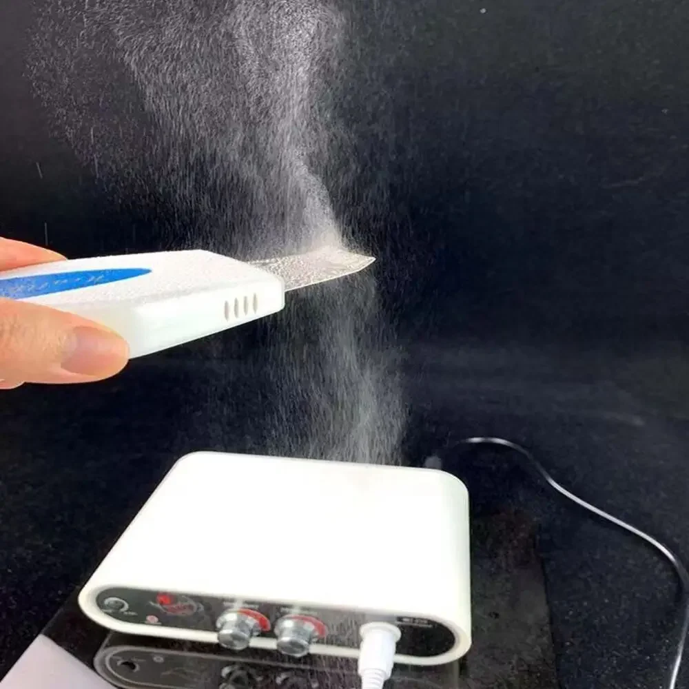 ماكينة تنظيف الوجه الكهربائية، ماكينة تنظيف الوجه بالموجات فوق الصوتية