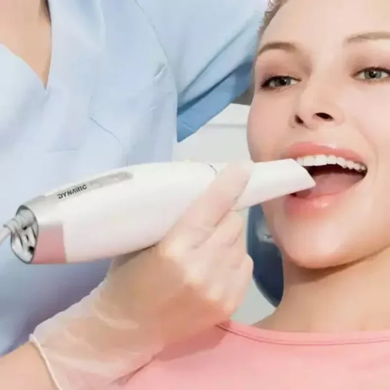 อุปกรณ์ทันต้าแบบพกพา Cameo Elegant3 Fast Speed Lab Intraoral Denta 3d Scanner สําหรับคลินิก