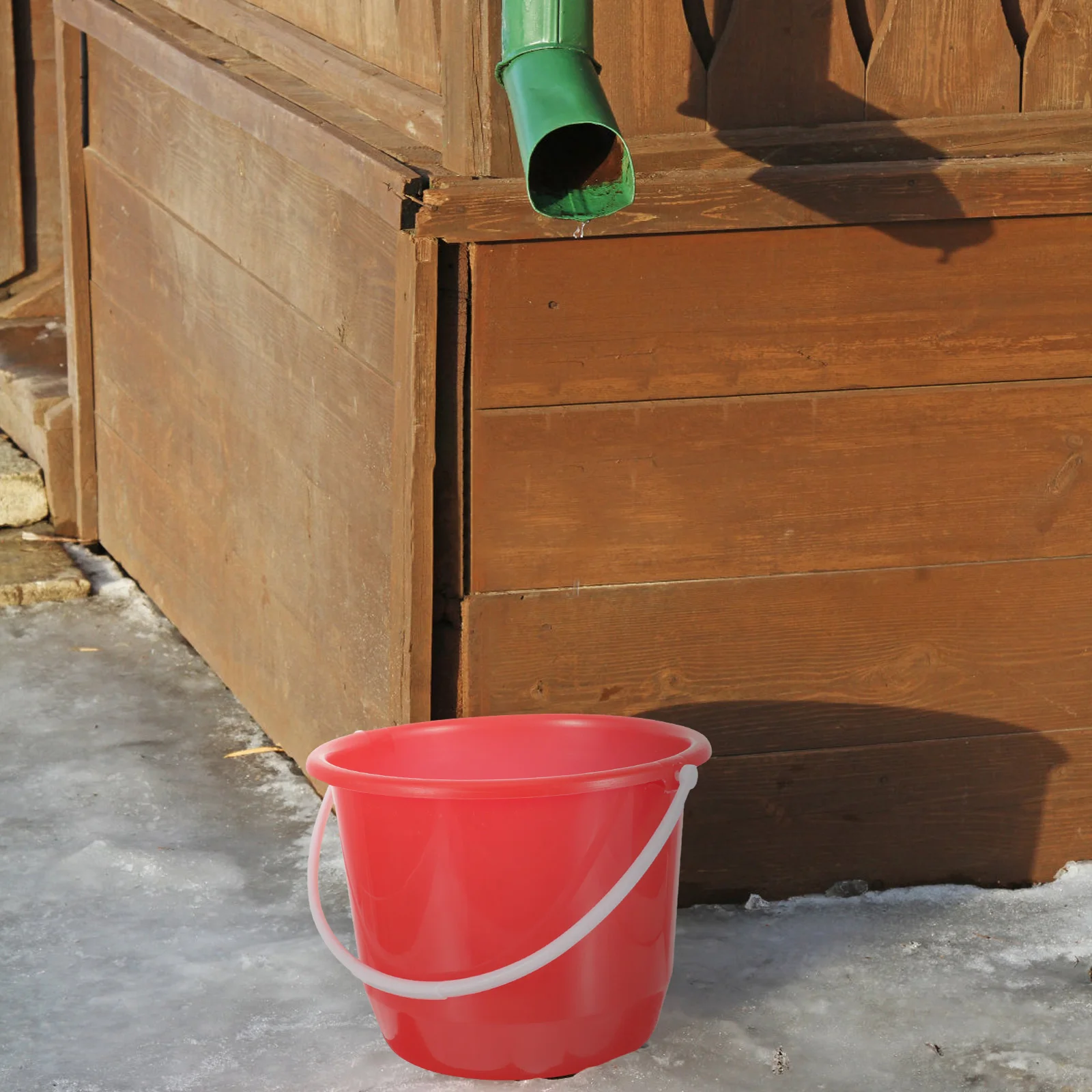 

Plastic Water Bucket with Handle for Home Kitchen Cleaning Multipurpose Durable Portable Dog Use Gardening Tool Large Size Safe