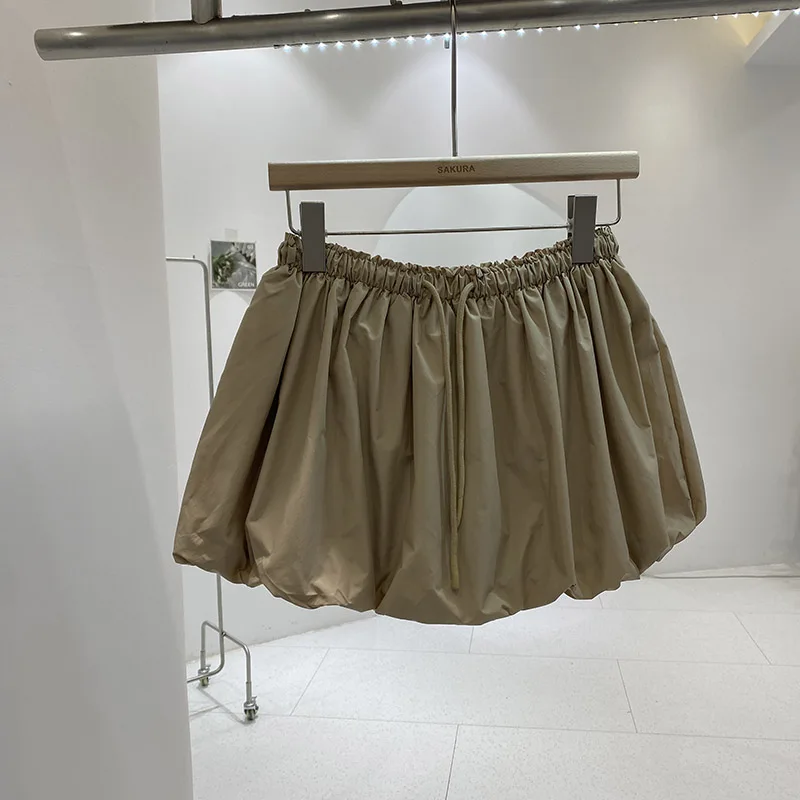 

Bud Short Skirt for Women Solid Color All-Matching Elastic Waist Drawstring Three-Dimensional Bubble Skirts Autumn 2024