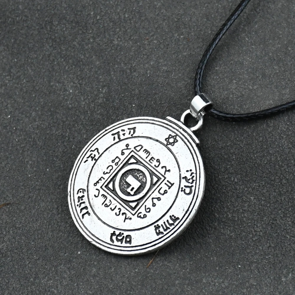 Key of Solomon Ultimate Love TALISMAN PENDANT circle Letter P necklace amulet Pagan wicca  Men Hermetic Enochian Jewelry