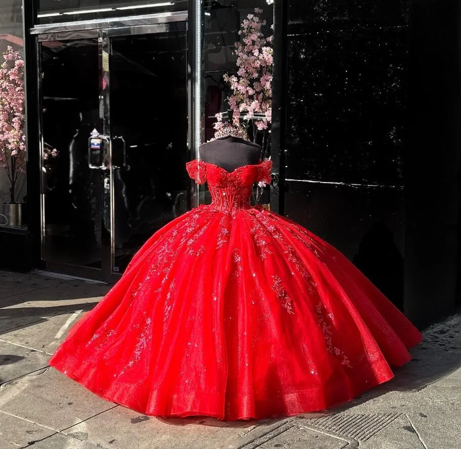 Vestido de princesa Quinceanera fora do ombro, vestido vermelho flor de cerejeira, espartilho apliques brilhantes, 15 anos, 24 anos, 2024