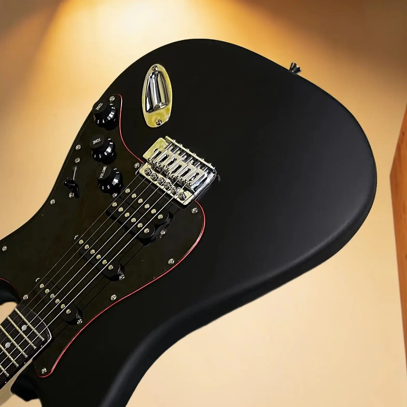 GST Electric Guitar Rosewood Fretboard Matte Black Color Mahogany Body 21 Frets