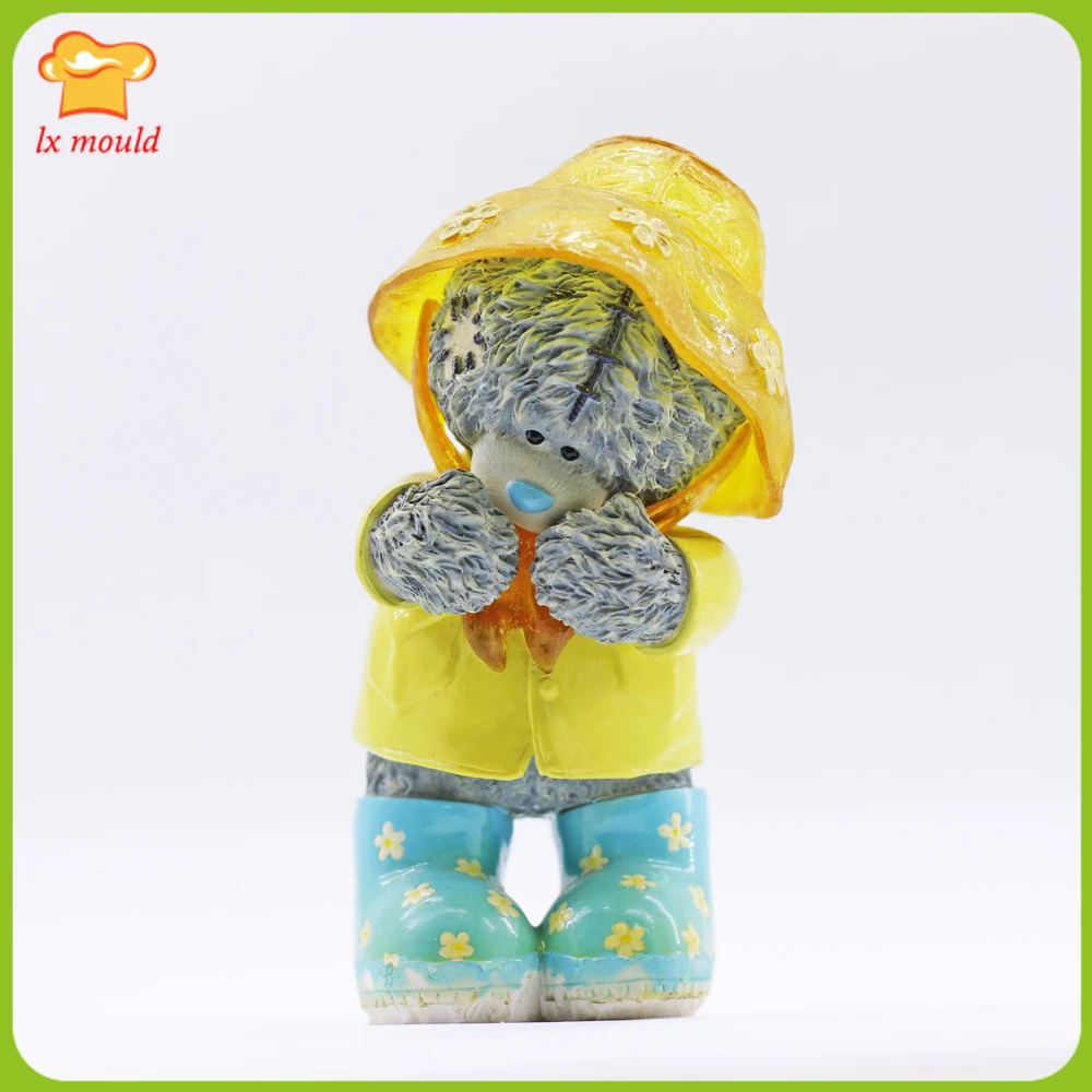 

LX New Farm Bear Baby Silicone Moulds Candle Gypsum Polymer Clay Molds Cake Decoration Tools 3D Rain Boots Hat Bear Mold