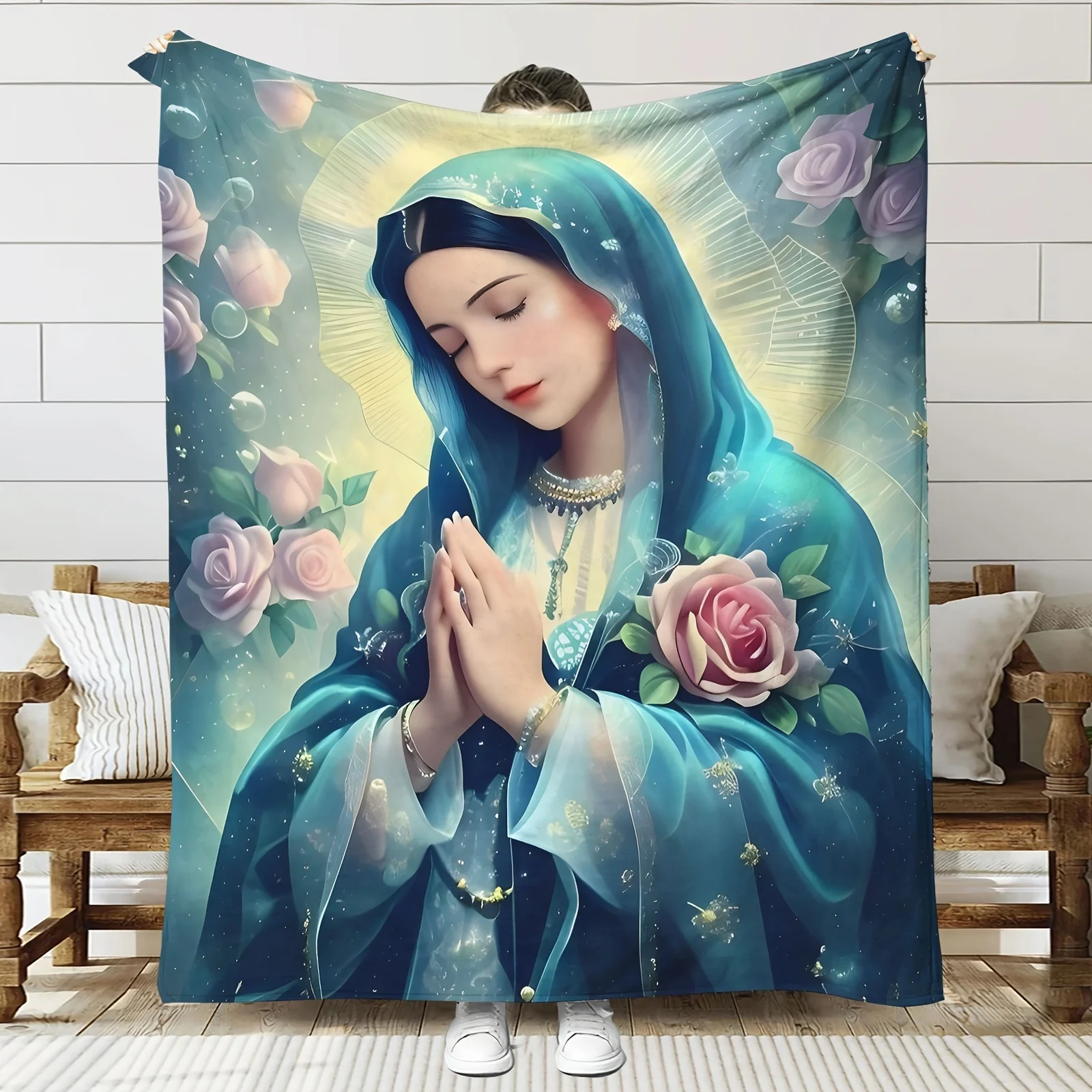 

«Двойское одеяло — мягкая фланель обеспечивает тепло и комфорт. Идеально подходит для религиозных заключенных. Уникальный дизайн добавляет духовную красоту