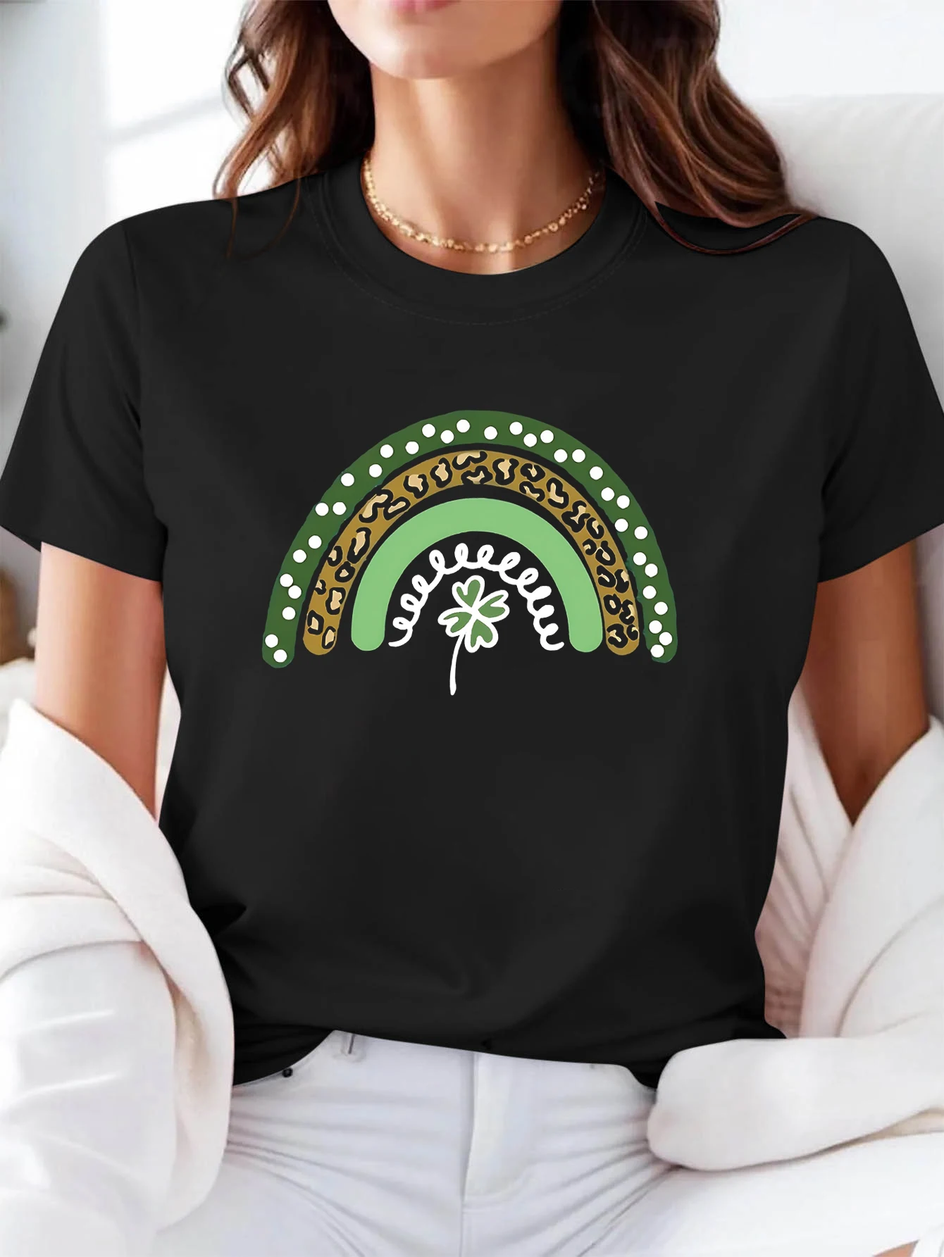 

Women's T-shirt Short Sleeve St. Patrick's Day Clover Rainbow Pattern Graphic Print Crew Neck Casual Top For Summer & Spring