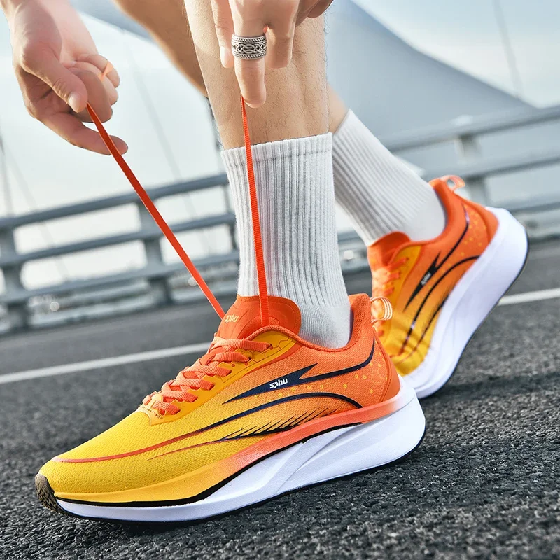 Tênis de corrida respirável low top, tênis de corrida estilo chinês para homens, tênis de corrida ao ar livre, novo, outono 2024