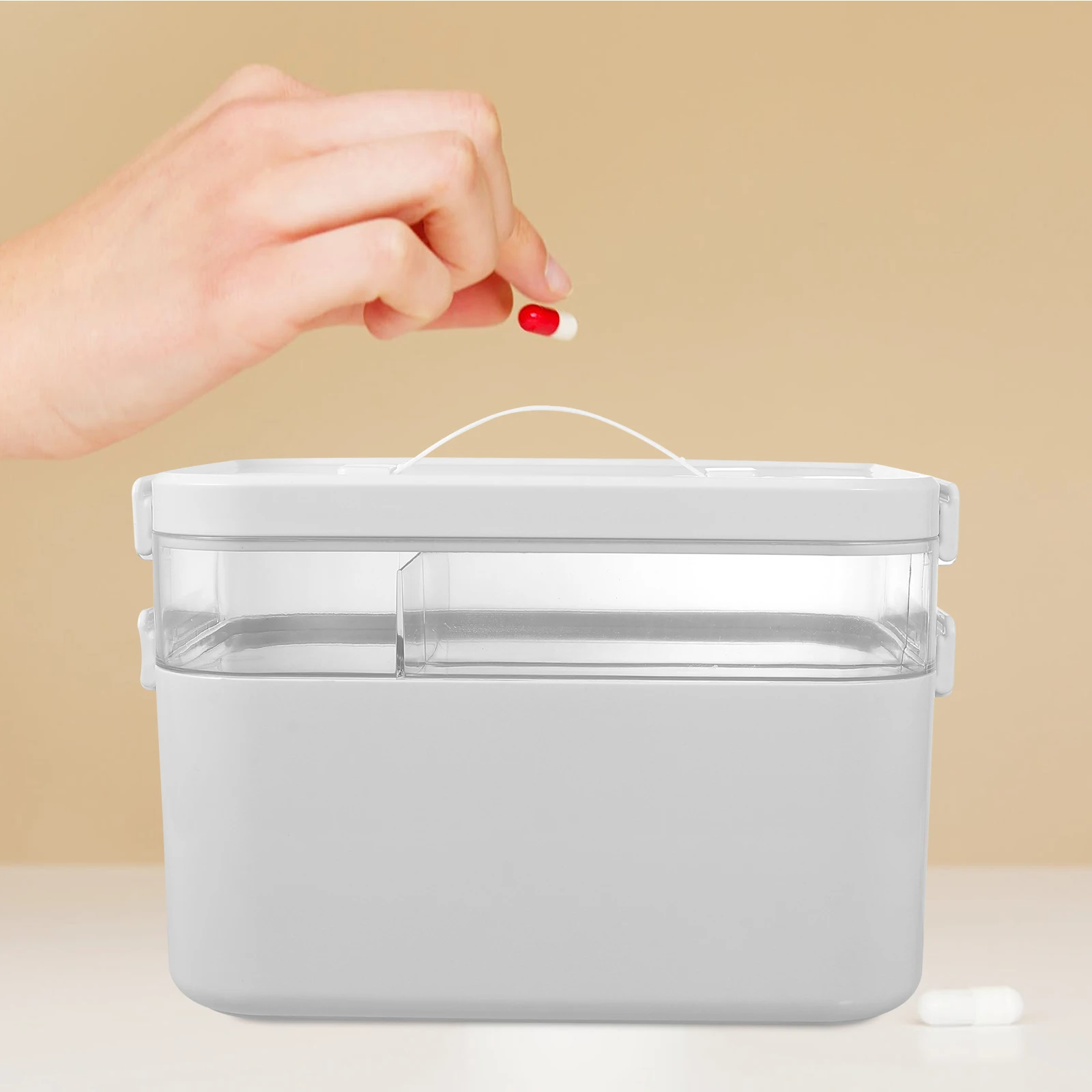 

1pc Large Capacity Emergency Medical Kit Portable First Aid Box Household Medicine Chest For Travel Sports Team Organizing
