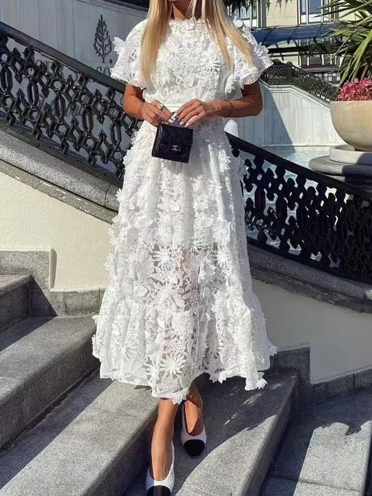 

Elegant summer new round neck lotus leaf flying sleeve lace waist hollow water soluble embroidered dress fashion high waist dres