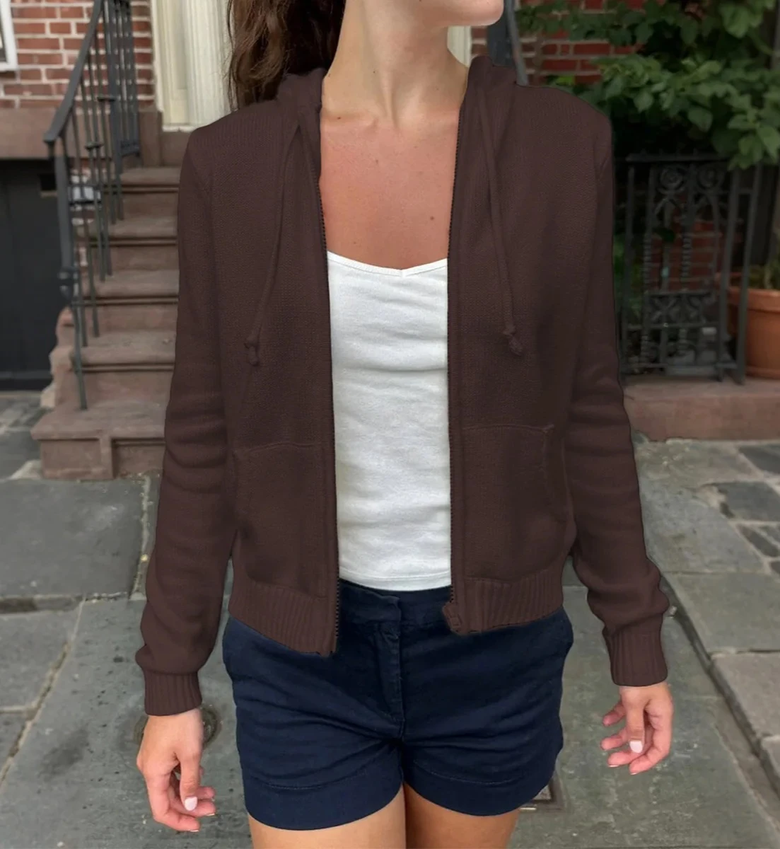 Damska bluza z kapturem, długim rękawem, kieszeniami, w stylu streetwear, basic, dresowa, jednolita.