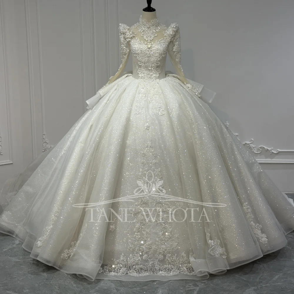 

Luxury Turtle Long Sleeve Lace-Up Keyhole Back Wedding Dress Beaded Crystal Embroidery Customizable