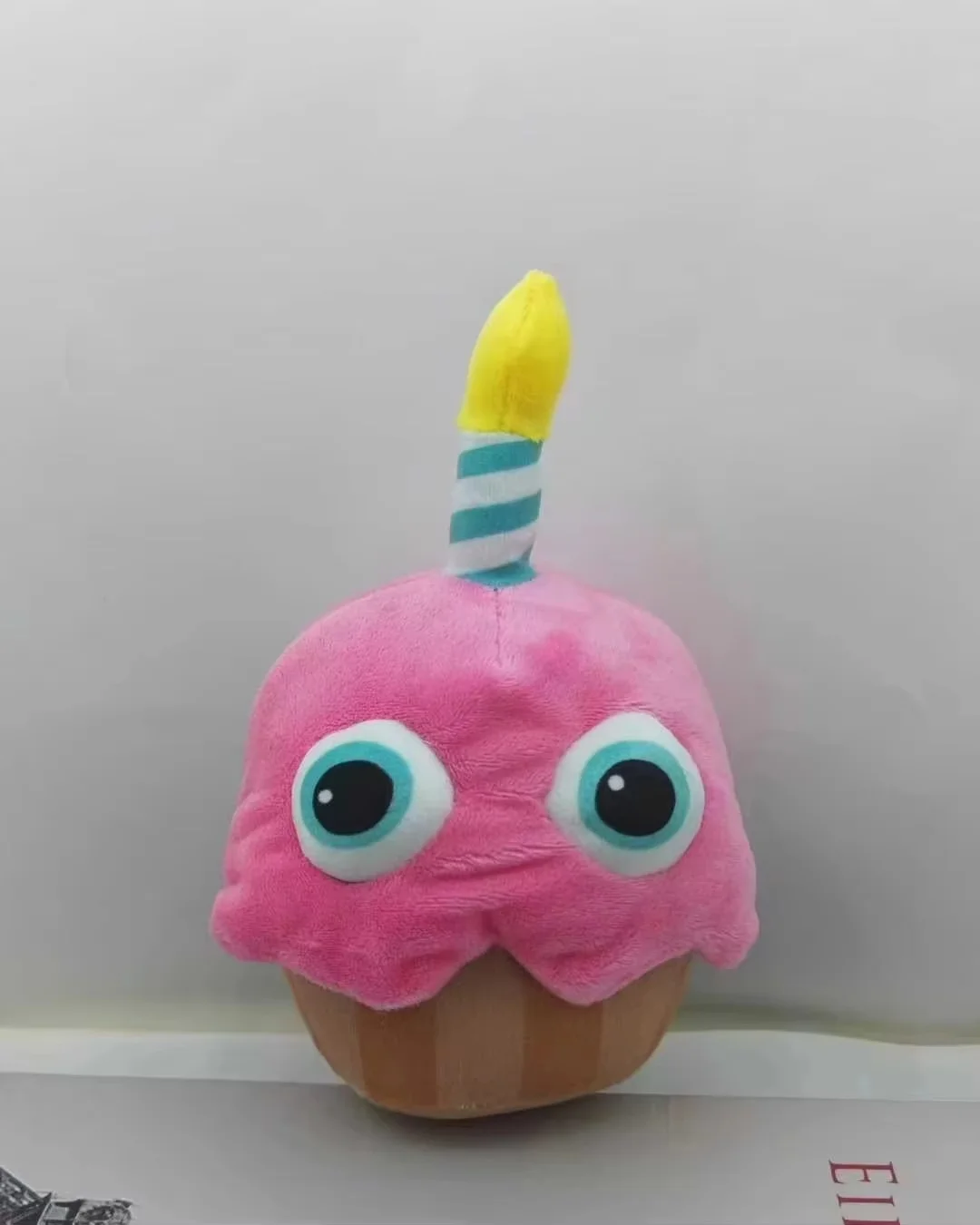 Neues Five Nights Cupcake Plüschtier Weiches Stofftier Horror-Spiel-Charakter Niedliches Plüschie Heißes Sammlerstück Geschenk für Kinder und Spielfans – Detail 6