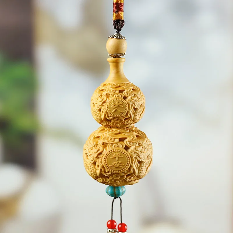 

Boxwood Carved Gourd Wooden Handle Wenwan Car Pendant
