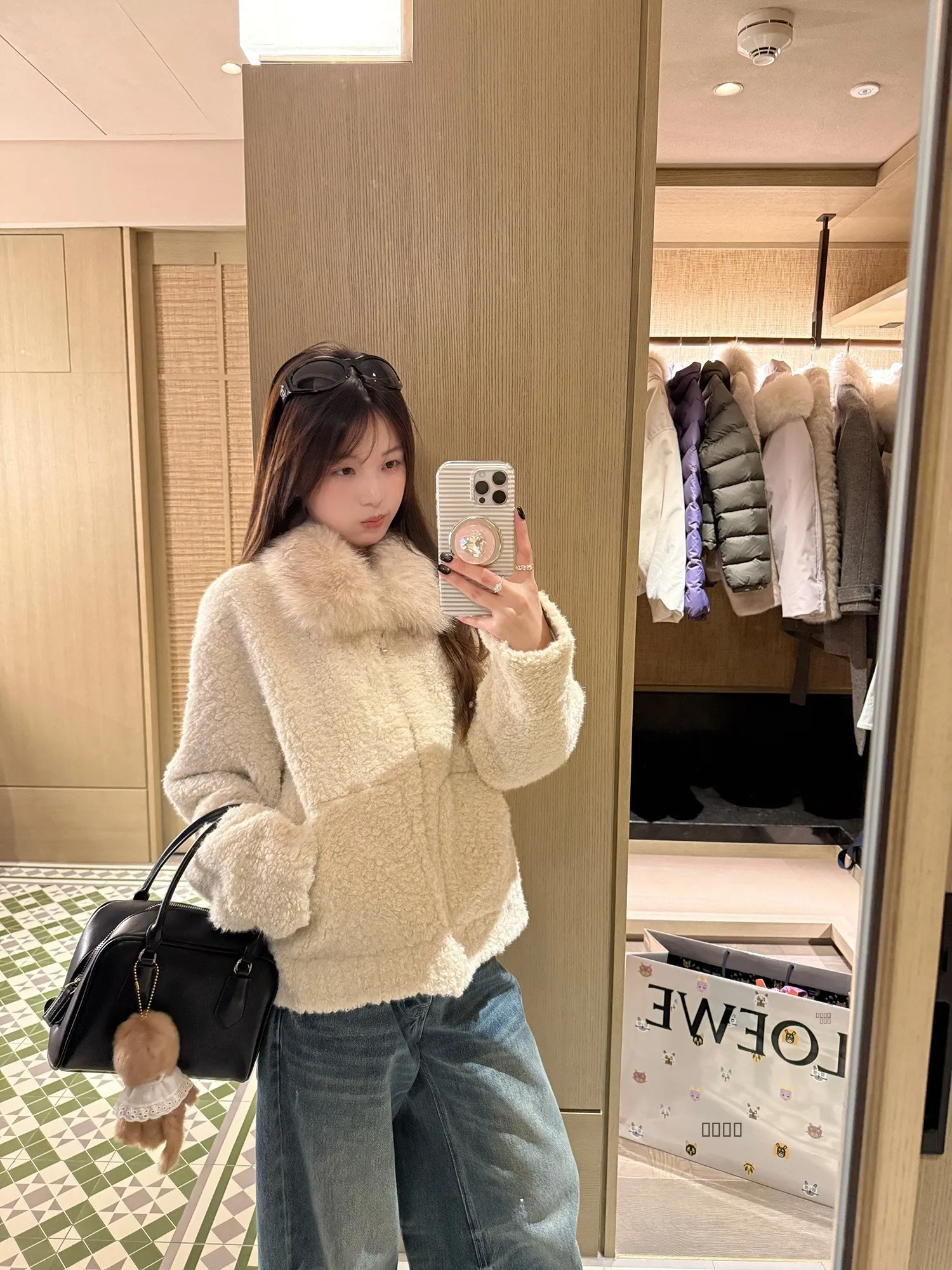 

Зимняя теплая куртка Y Studio из овечьей шерсти 2025 года, женское пальто из кожи и меха, приталенный крой, чистый стиль