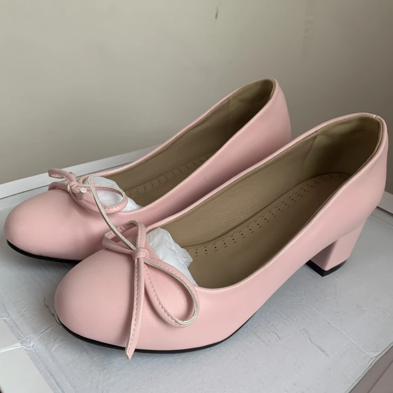 Thumbnail 4 - #12 Trending Block Heel Shoes Right Now