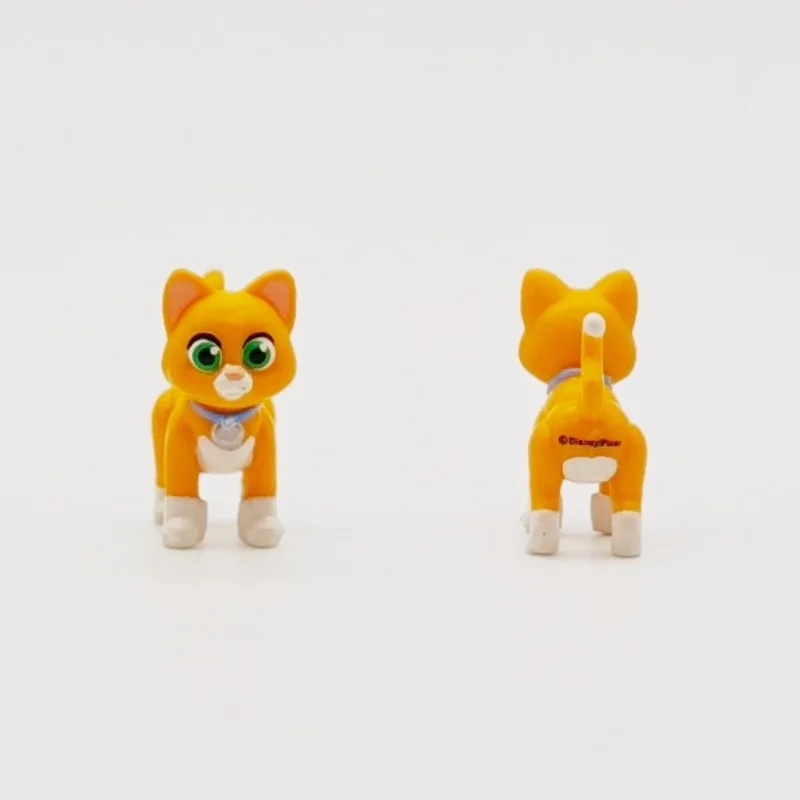 TAKARA TOMY Original Disney Toy Story Lightyear dirigible pequeño gato amarillo juguetes para niños niñas regalo modelo coleccionable