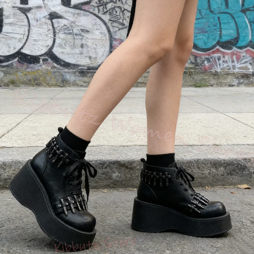 Gothic Platform Wedge Ankle Boots Punk Style Metal Chain Decor Lace Up Side Zipper Nightclub Sexy Leather Round Toe Fashion New