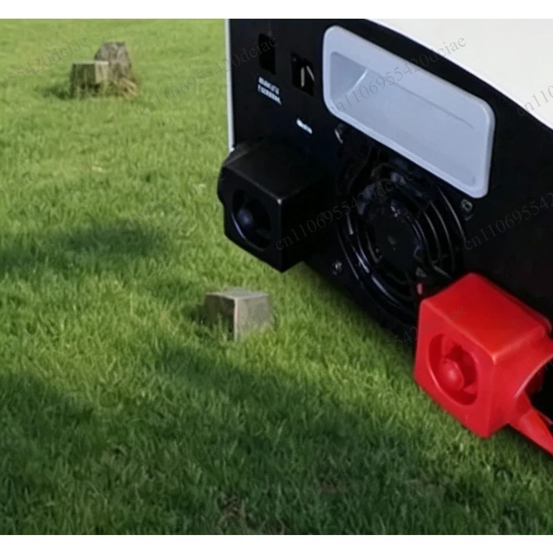 Solar inverter 1KW, 3KW, 6KW, power frequency low power consumption, for use in houses, vehicles, and ships