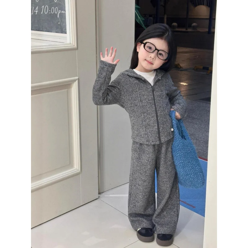 

Girls Suit2025Late Autumn Korean Style Casual Set for Toddlers with 3D Ears Hooded Cute Two-Piece Set