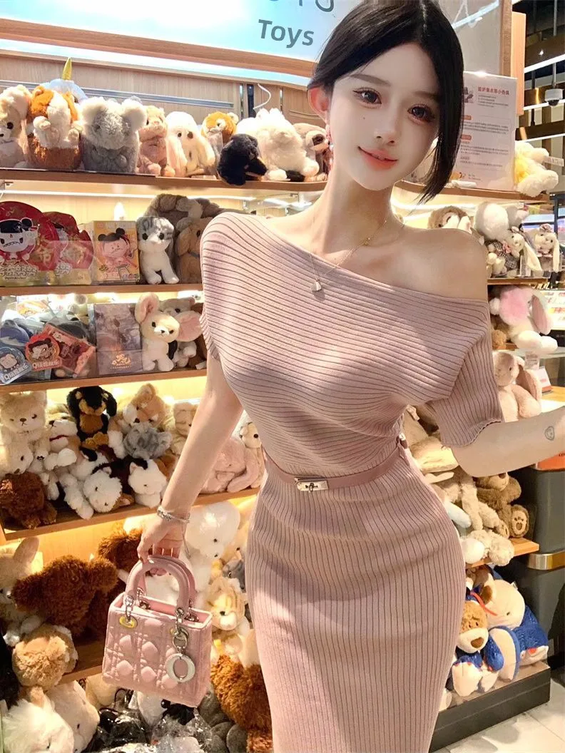 Pink Knitted One-Shoulder Dress Women's Sexy Belted Mid-Length Casual Wear Breathable Korean Style Regular Fit Short Sleeve