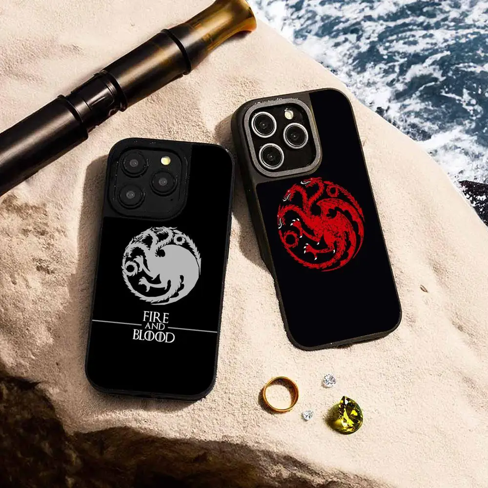 Чехол для телефона Thron-es Game с крутым дизайном логотипа для iPhone 17, 16, 14, 13, 12, 11 Pro Max, защитный чехол из овчины с серебряными краями Чехол для телефона Thron-es Game с крутым дизайном логотипа для iPhone 17, 16, 14, 13, 12, 11 Pro Max, защитный чехол из овчины с серебряными краями