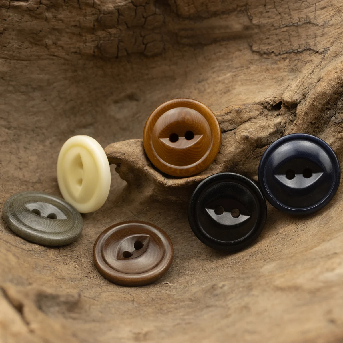 10pcs Fish Eye Natural Corozo Buttons Two Hole Button Cotton Linen Suit Vest Buttons Deep Blue Brown Beige Green