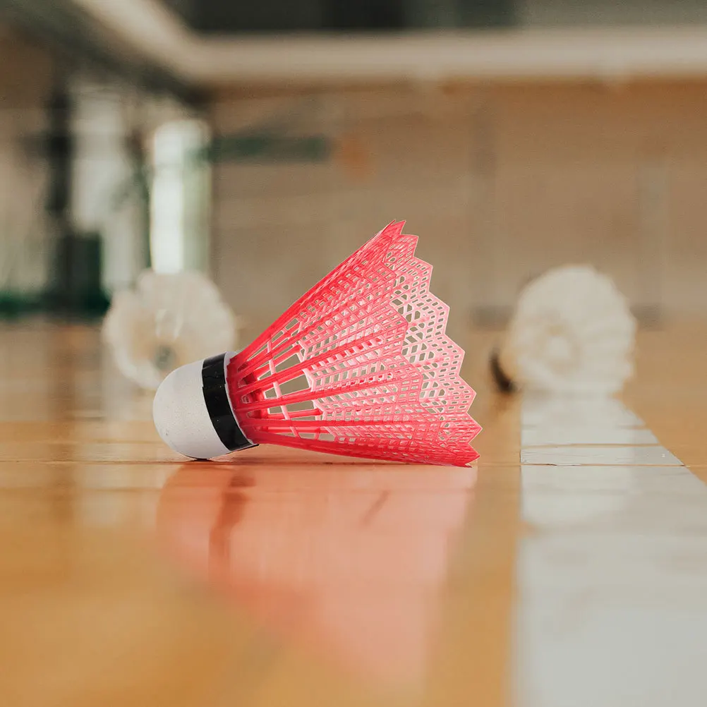 12 قطعة رأس رغوة البلاستيك الريشة الريشة مستقرة خفيفة الوزن للمبتدئين ودية الريشة الريشة الملونة