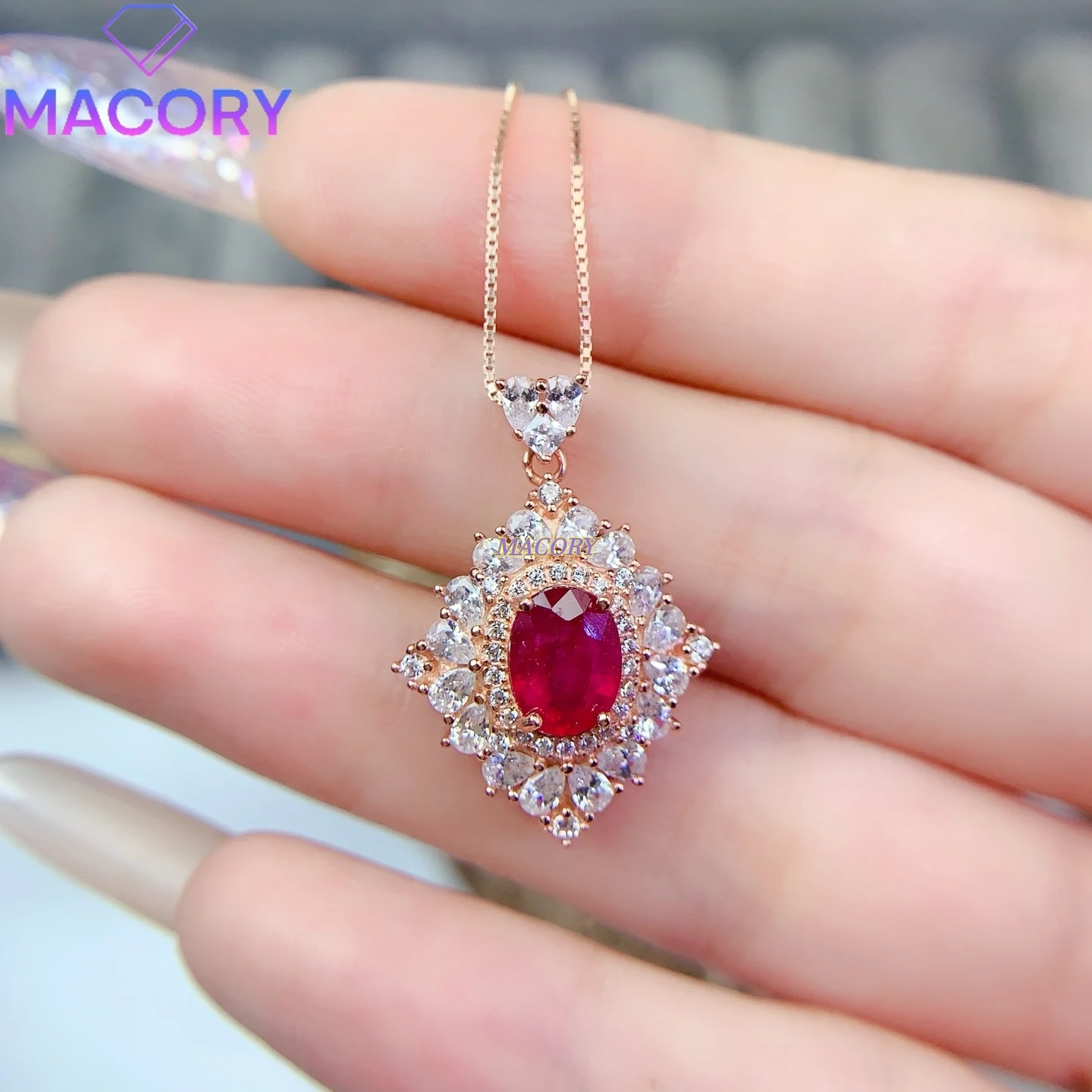 

New natural ruby necklace for women made of sterling silver suitable for Valentine's Day and Christmas comes with a certificate