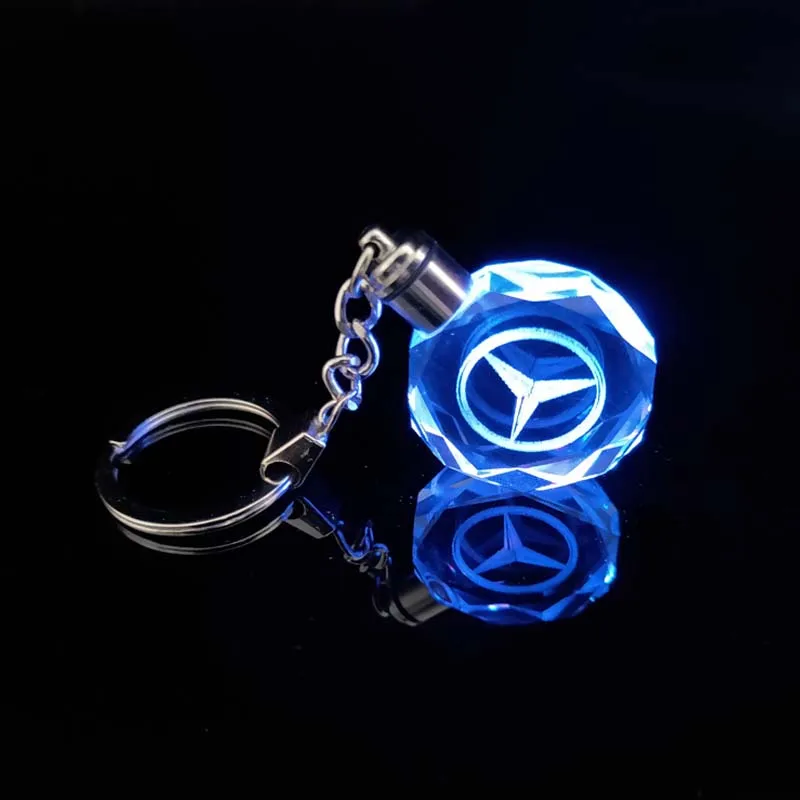 Car LED Keyring Crystal Pendant Key Chain Decoration For Mercedes Benz W205 W212 W204 W213 W203 W222 W211 Keychain Accessories