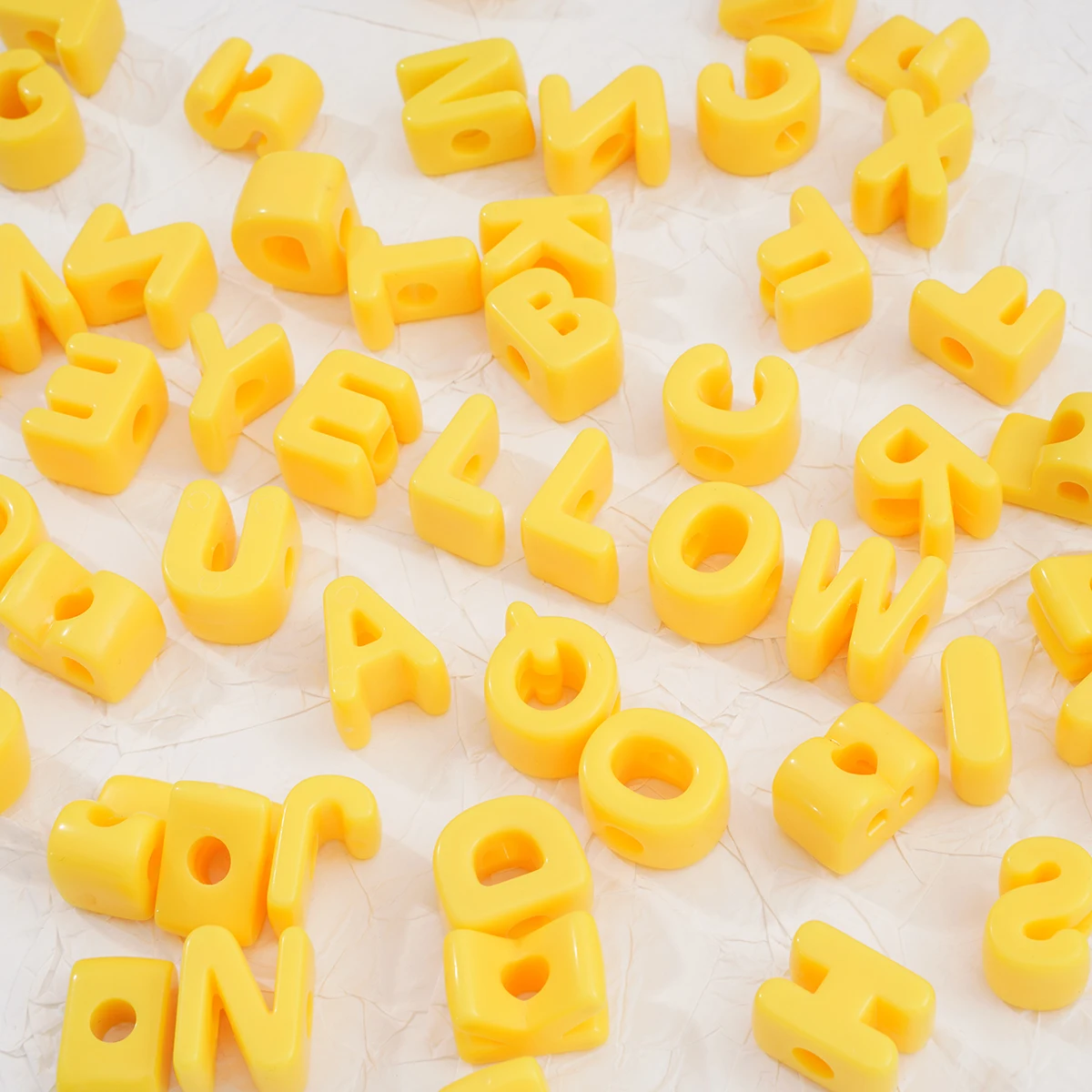 2/20pcs Yellow Acrylic Large Hole Letter Loose Beads DIY Necklace Bracelet Mobile Phone Chain Bag Pendant Jewelry Accessories view 5
