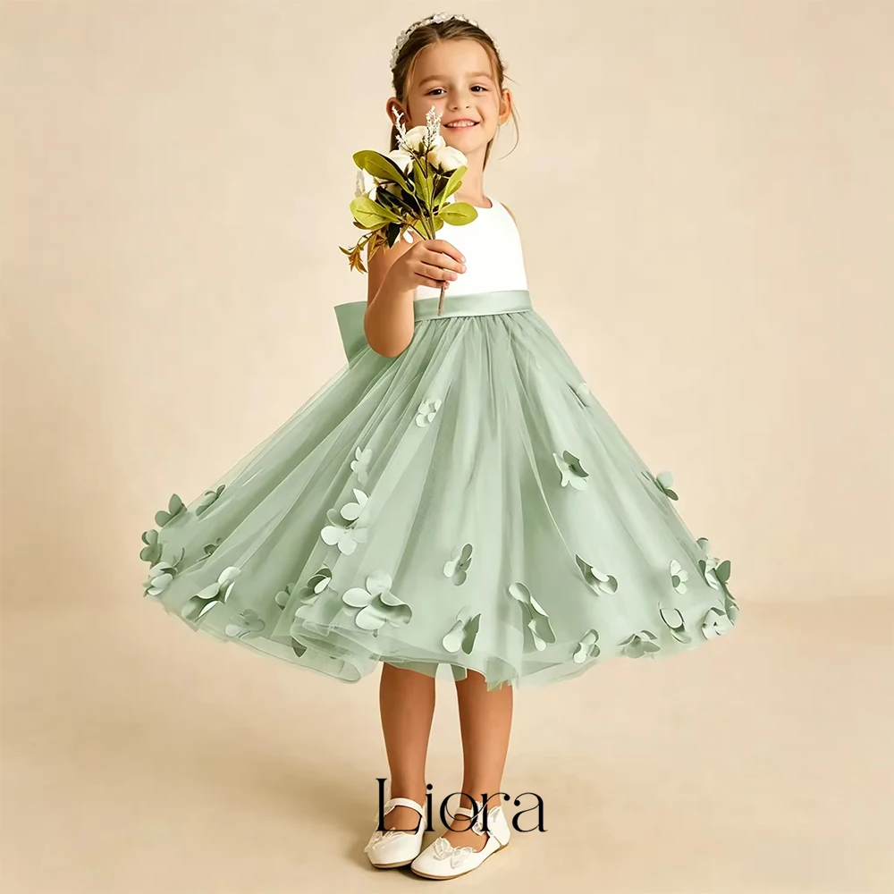 robe-de-demoiselle-d'honneur-liora-personnalisee-en-vert-sauge-col-rond-appliques-florales-3d-sans-manches-en-tulle-avec-nœud-pour-enfants