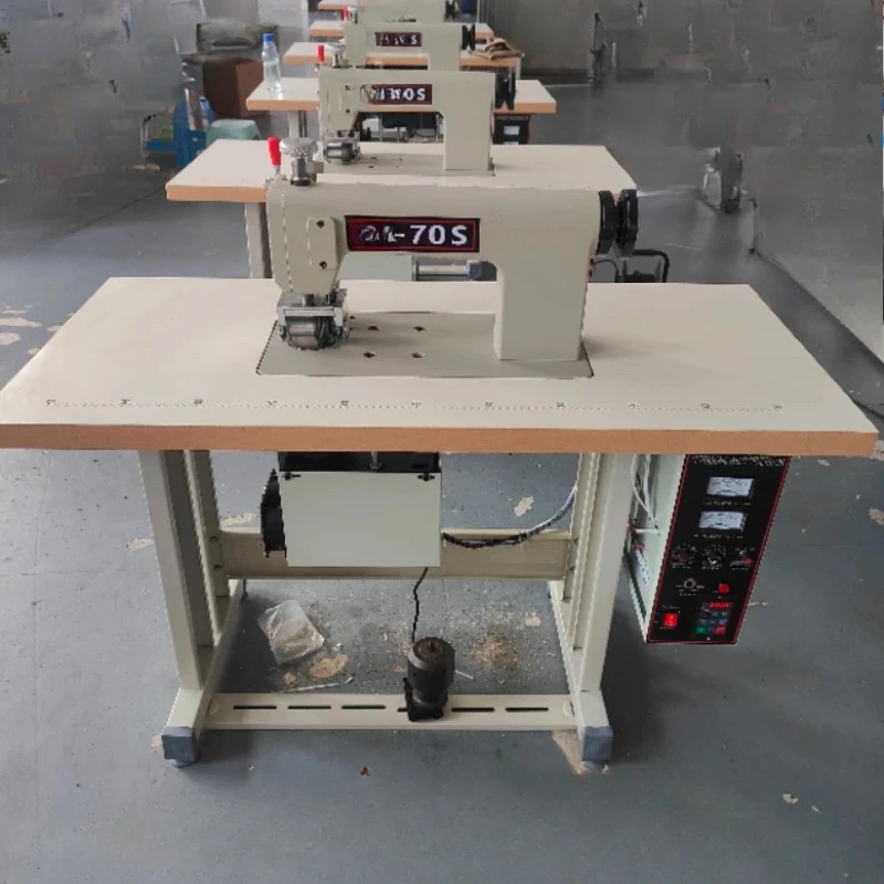 YYHC-Sewing machine plus mold