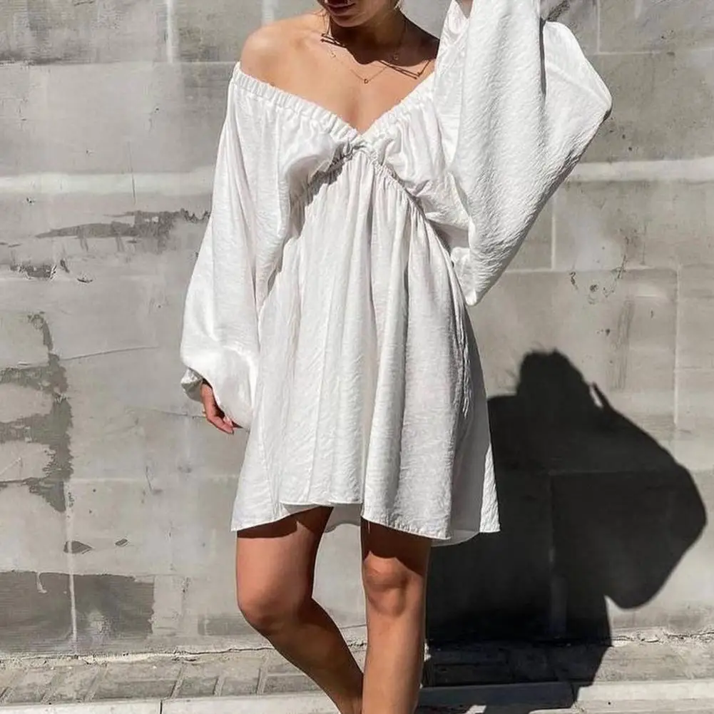 ชุดเดรสออกงานผู้หญิง สีพื้น คอวี แขนยาว คอลึก ความยาวเหนือเข่า แขนทรงโคม ชายกระโปรงบานทรงเอ สำหรับงานพรอมฤดูร้อน