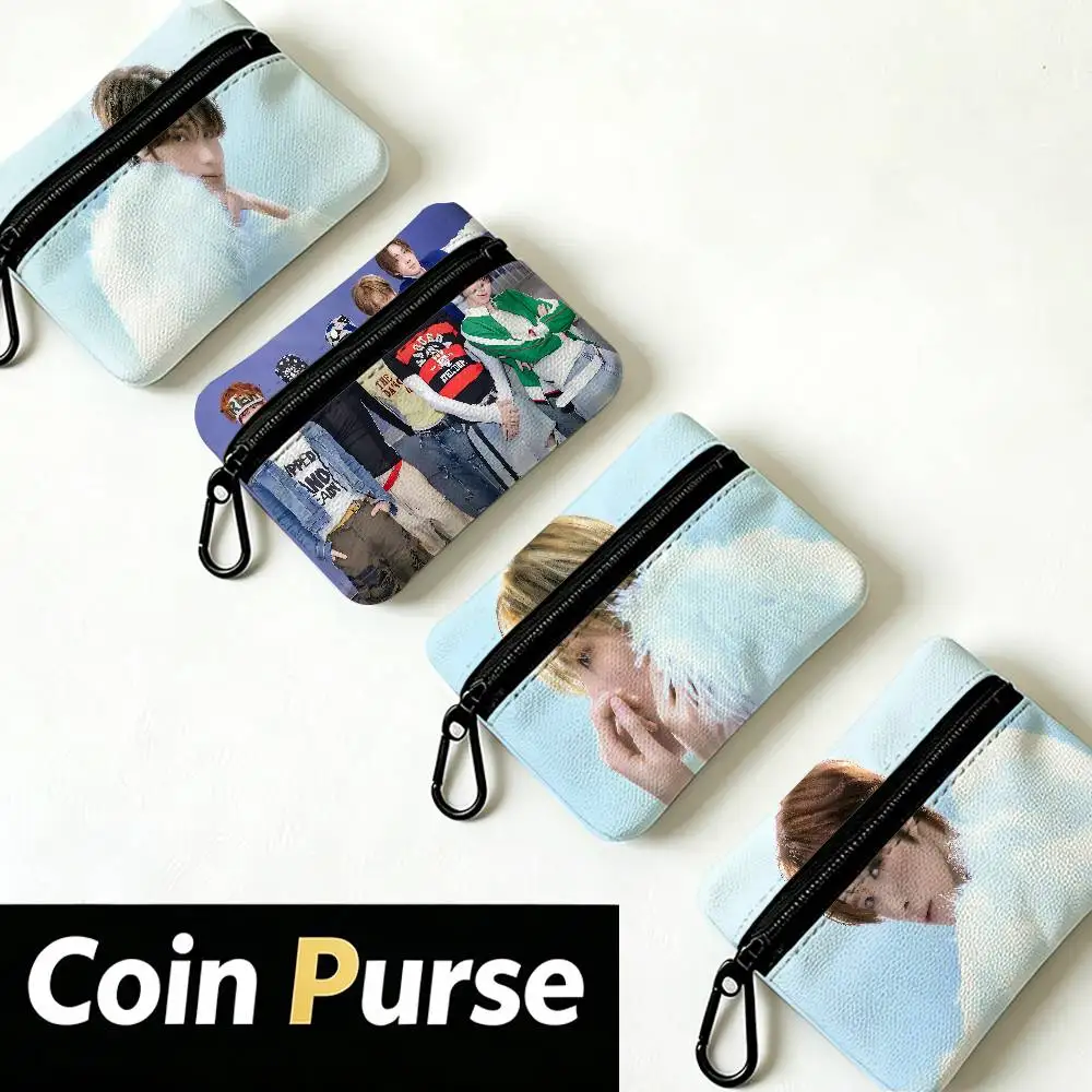 Kpop Group T-TWS Sparkling Lightweight Oxford Fabric Coin Purse Carabiner Hook Design Mini Card Key Organizer Bag