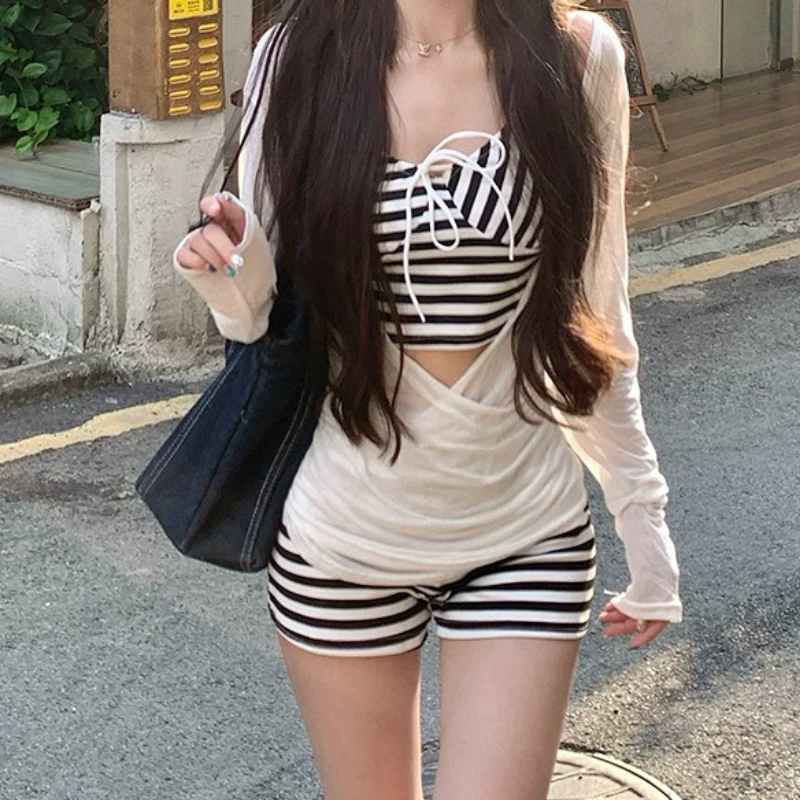 Women's Swimsuit Split Long-sleeved Three-piece White Cover-up Retro Striped Hot Girl Sexy Pure Desire Swimsuit Hot Spring