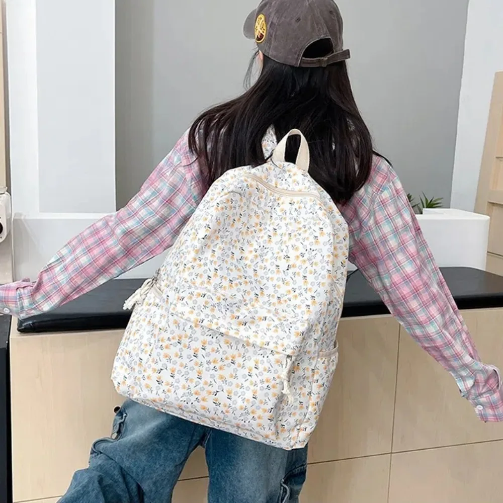 Fashion Large Capacity Students Backpack Flower Printed Nylon Shoulder Bag Waterproof Travel Rucksack Students