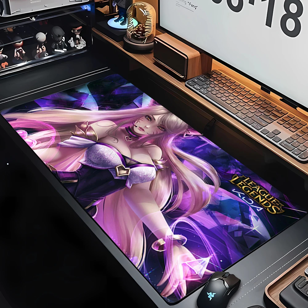 Tastiera da gioco HD Cute Girl Anime accessori per LOL KDA ALL OUT Mouse Mat Computer Pad Pc Gamer completo Hot Large Desk Pads