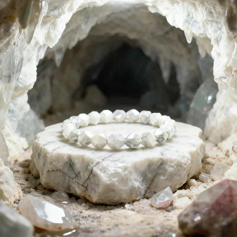Irregular Natural White Howlite Stone Bracelet for Women Real Natuarl Stone Beads Jewelry Relieve Anxiety Yoga Meditation Bangle