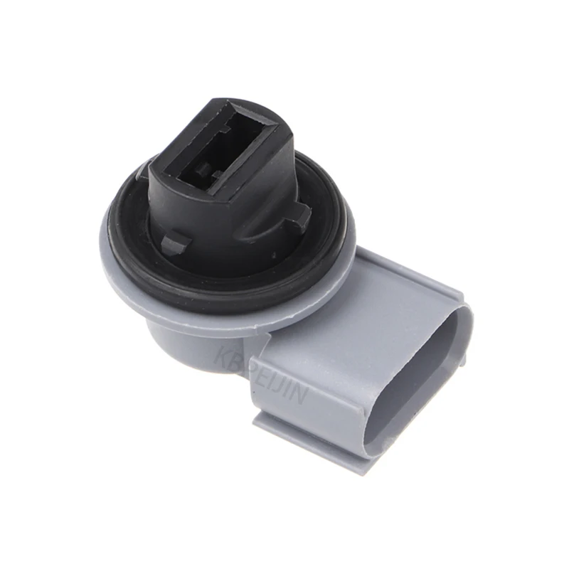 1Pcs Car Light Lamp Holder For Ford Escape Chevrolet Equinox Cadillac T20 Bulb Socket Accessories