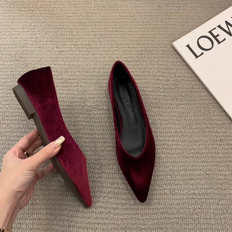 Women Flat Elegant Fashion Women Flat Fashion Casual Shoes Loafers Ladies velvet-faced Pointed Toe Flats Shoes Zapatos De Mujer