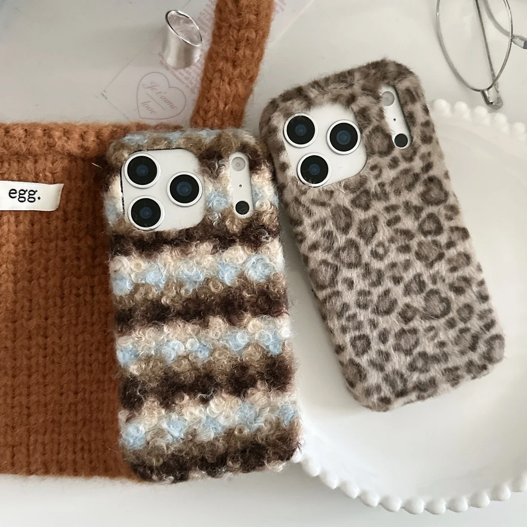 موضة السنة الجديدة هدية أفخم رقيق الفراء ليوبارد شبكة فتاة القضية آيفون 17 برو ماكس 16 15 14 زائد لينة شتاء دافئ فروي غطاء