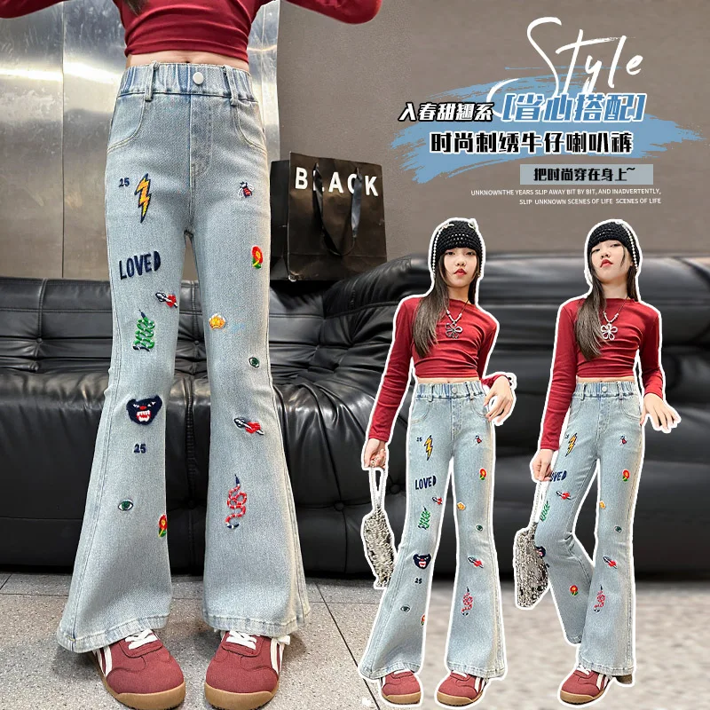 

Весна и осень 2025 года, новые джинсовые расклешенные брюки с мультяшной вышивкой, корейское издание, высокое качество