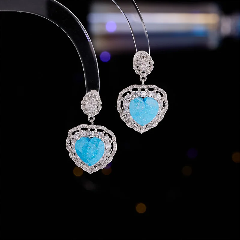 

Micro-inlaid colored zircon heart-shaped earrings for women, 925 silver needle versatile earrings and stud earrings
