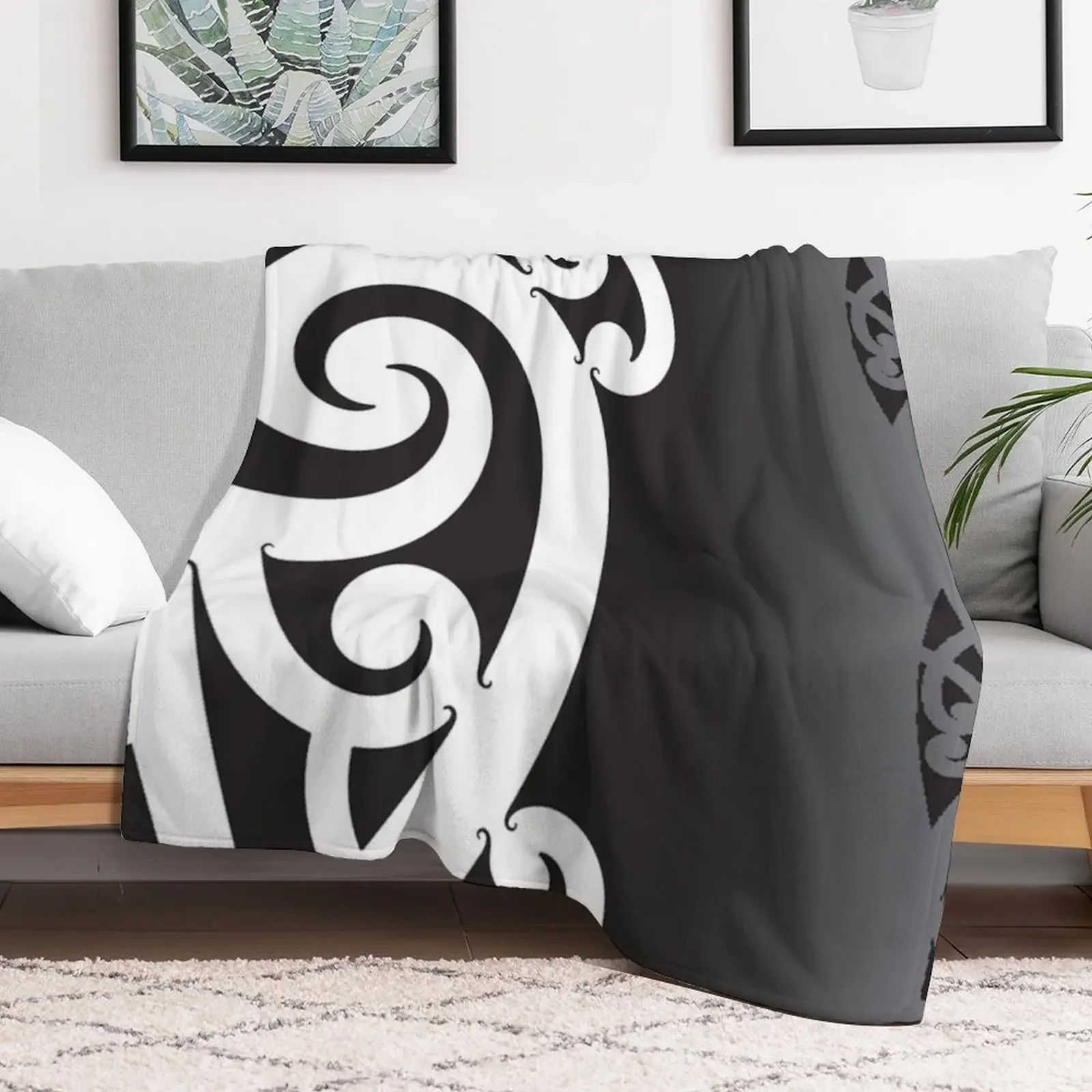 Black and White Layered Maori Koru Design Throw Blanket Thermals For Travel decorative Thermal Blankets