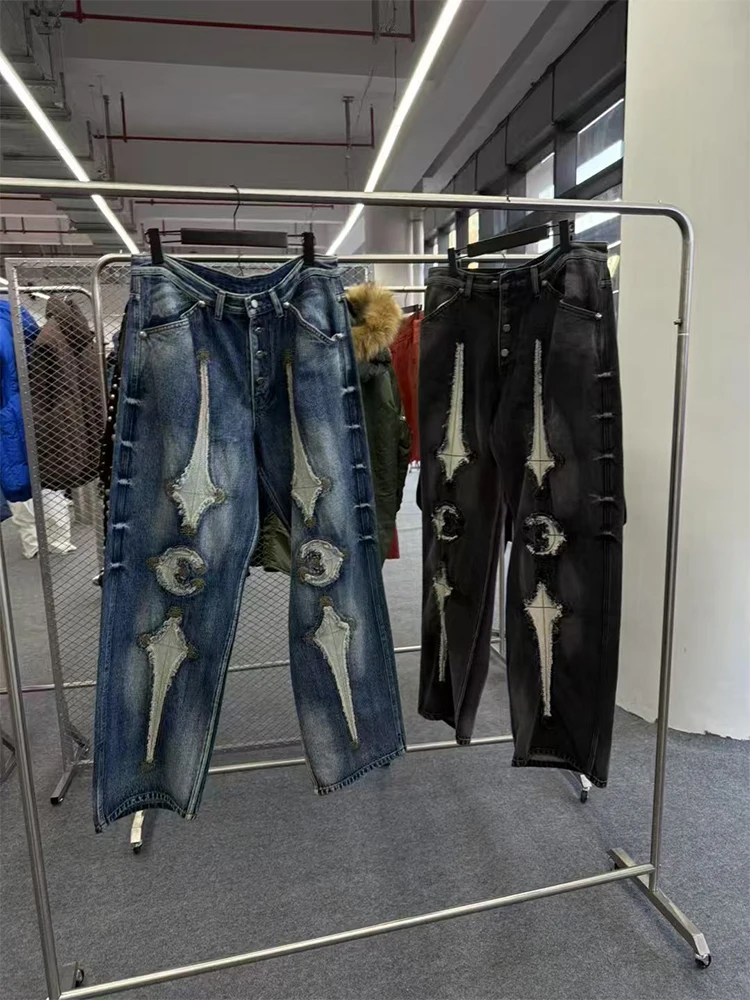 

THUG CLUB Vintage Waed Metal Logo Patchwork Leather Jeans Men Women Distred Straight Leg Denim Pants Casual Commute